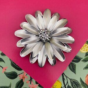 Vintage Flower Metal Petals Silver Tone Brooch Pin
